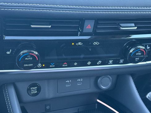 New 2026 Nissan Rogue Platinum AWD/4WD image 25