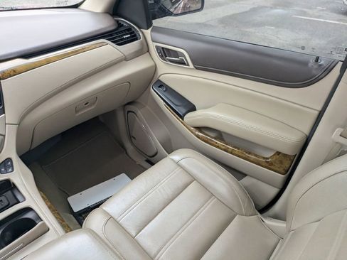 Used 2017 GMC Yukon Denali w/ Open Road Package image 18