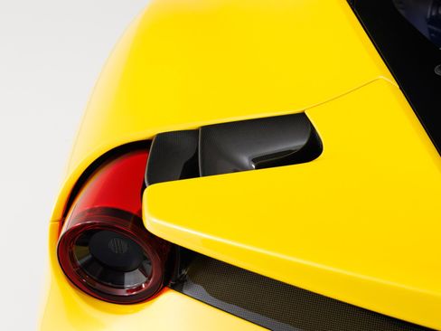 Used 2020 Ferrari 488 Pista Coupe RWD image 70