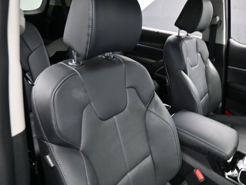 Used 2024 Kia Telluride SX image 49