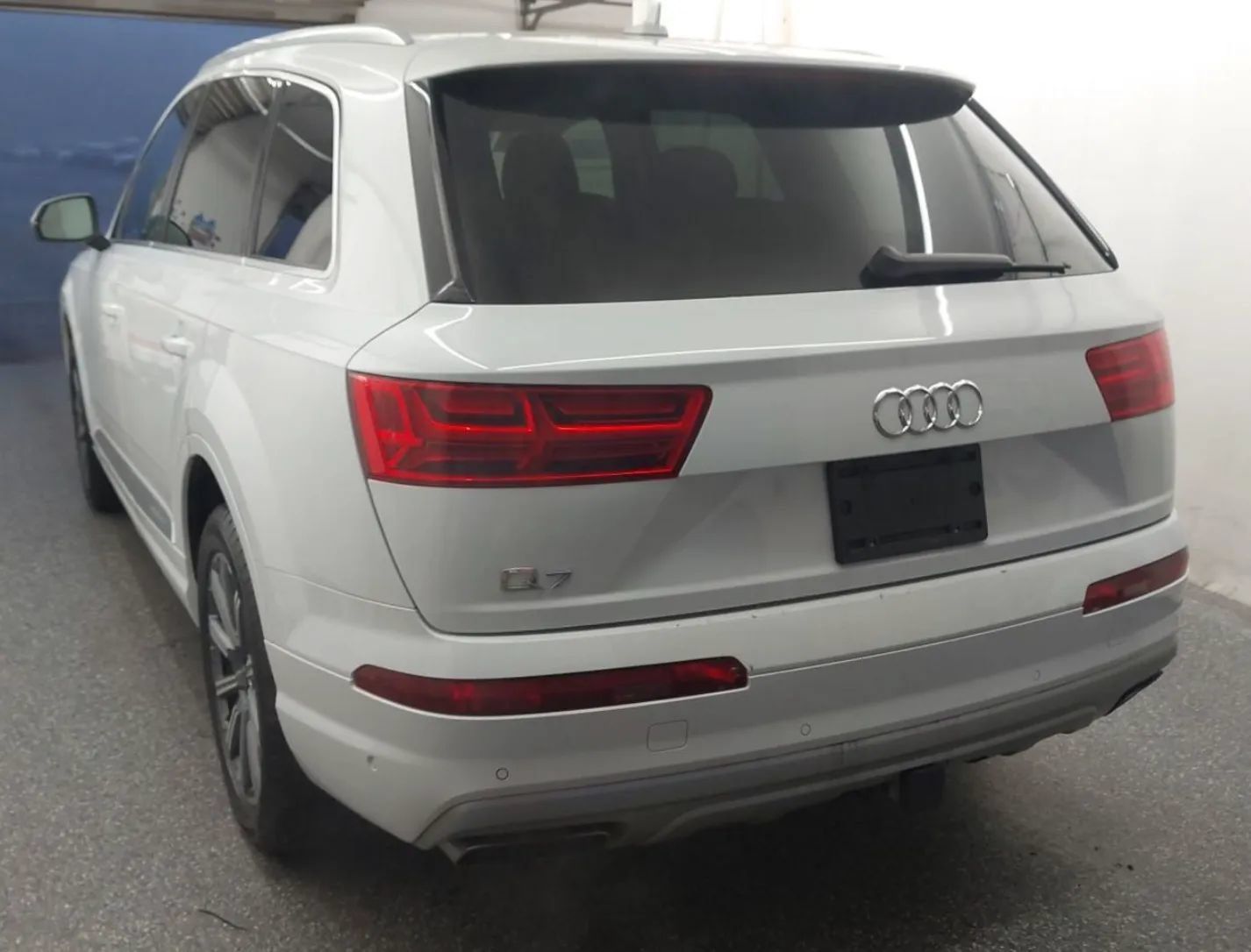 Used 2019 Audi Q7 3.0T Premium Plus AWD/4WD image 2