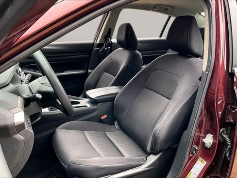 Certified 2025 Nissan Altima 2.5 SV FWD image 8