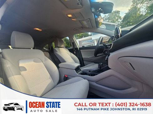 Used 2020 Hyundai Tucson SE AWD/4WD image 16