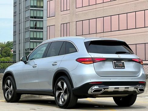 Certified 2024 Mercedes-Benz GLC 300 4MATIC image 5