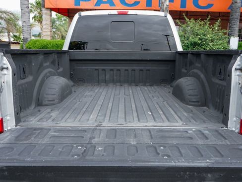 Used 2018 Ford F250 Lariat AWD/4WD image 8