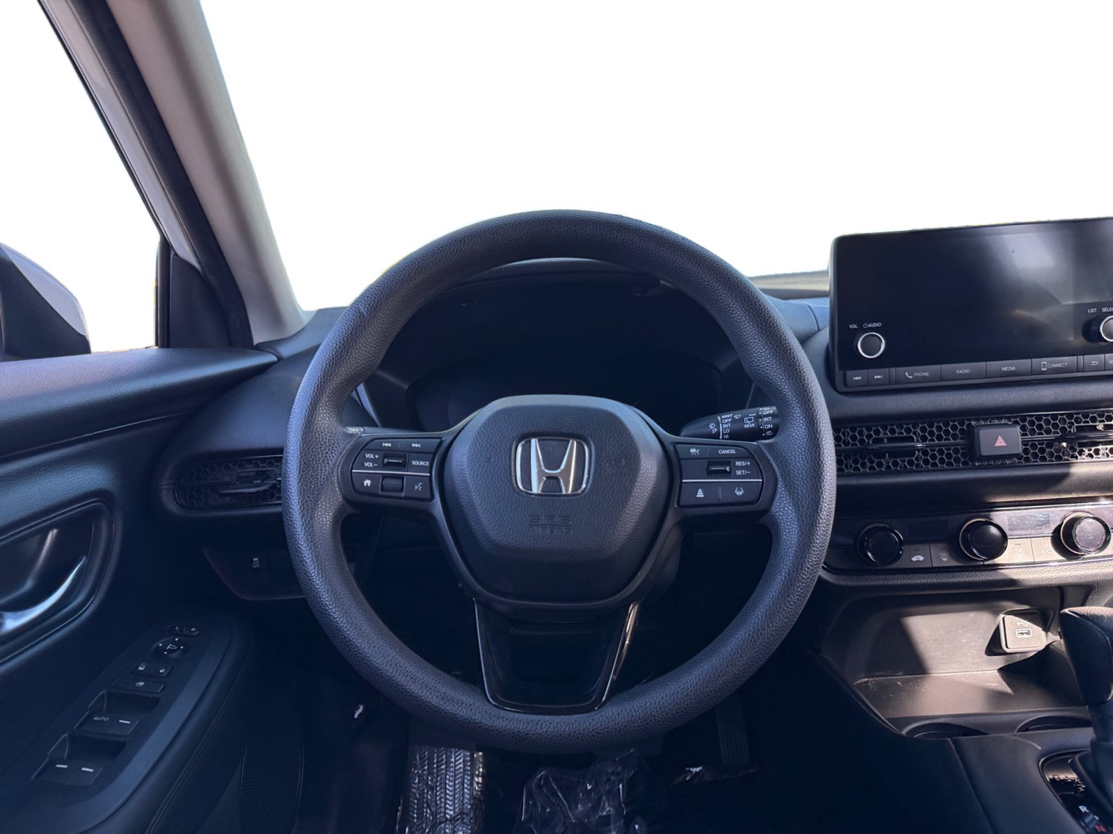 Used 2024 Honda HR-V LX image 12
