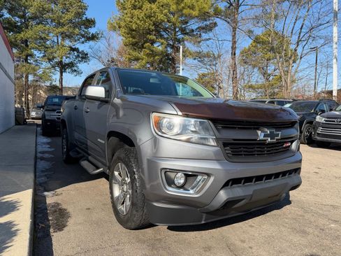 Used 2018 Chevrolet Colorado Z71 image 5