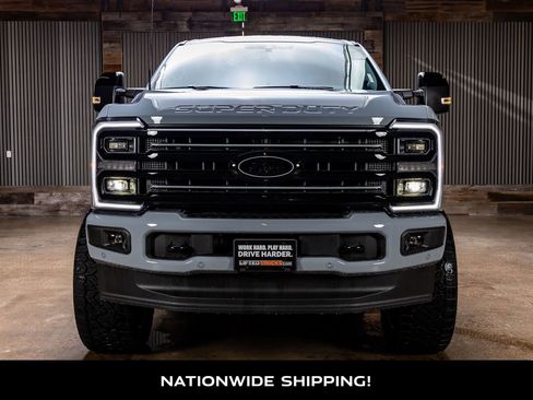 Used 2026 Ford F250 Platinum image 4