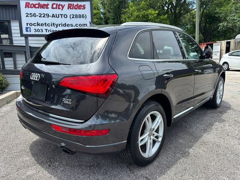 Used 2016 Audi Q5 2.0T Premium Plus w/ Technology Package AWD/4WD image 3