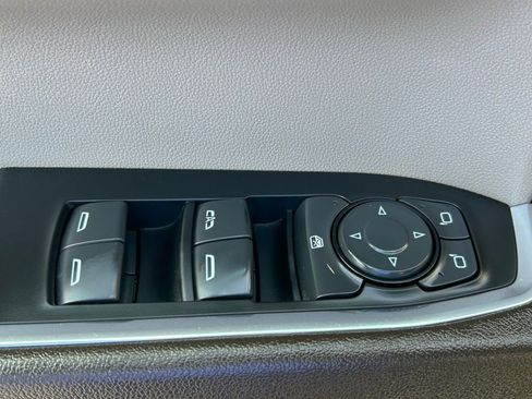 Used 2023 Chevrolet Silverado 1500 LT Trail Boss w/ Protection Package image 30