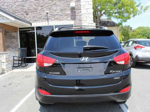 Used 2013 Hyundai Tucson GLS AWD/4WD image 6