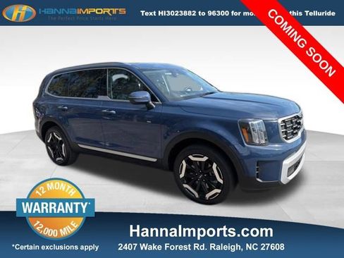 Used 2025 Kia Telluride S image 1