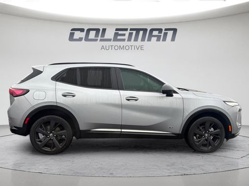 Used 2025 Buick Envision Sport Touring image 6