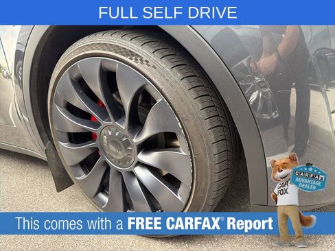 Used 2022 Tesla Model Y Performance AWD/4WD image 21