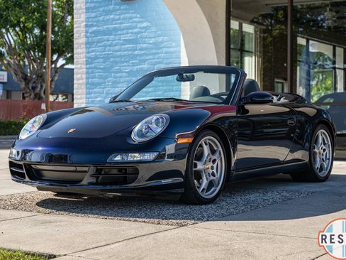 Used 2005 Porsche 911 Carrera S RWD image 3