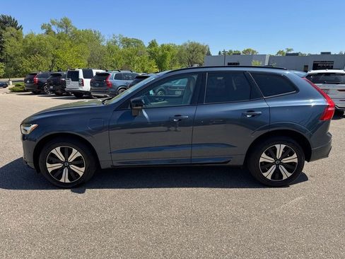 Certified 2023 Volvo XC60 T8 Plus w/ Climate Package AWD/4WD image 2