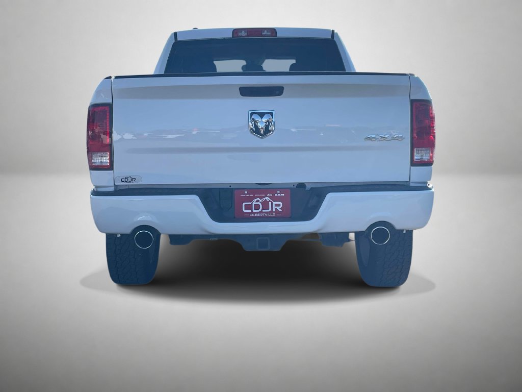 Used 2015 RAM 1500 Express AWD/4WD image 3