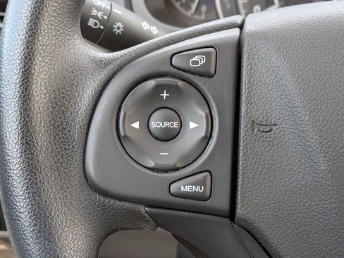 Used 2014 Honda CR-V LX image 21