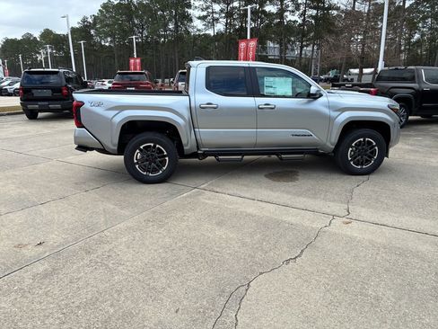 New 2026 Toyota Tacoma TRD Sport image 8