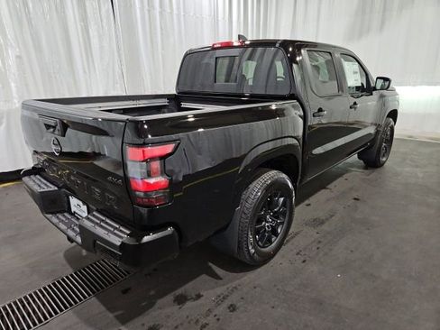 New 2026 Nissan Frontier SV w/ SV Convenience Package image 3