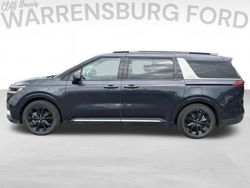Used 2024 Kia Carnival SX FWD image 5