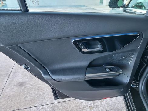Used 2024 Mercedes-Benz C 300 4MATIC Sedan image 19