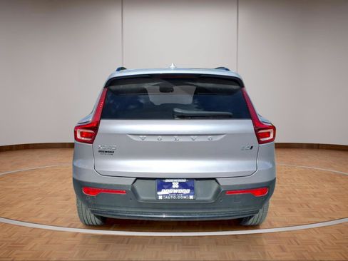 Certified 2026 Volvo XC40 B5 Ultra w/ Protection Package Premier AWD/4WD image 5