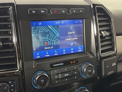 Used 2021 Ford F250 Lariat w/ Lariat Ultimate Package AWD/4WD image 19
