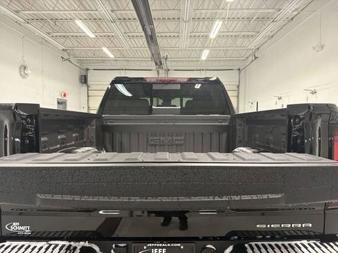 New 2026 GMC Sierra 1500 Denali image 15