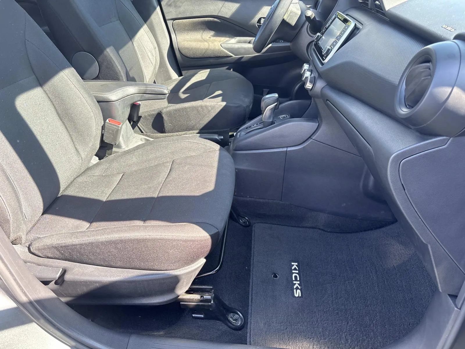 Used 2024 Nissan Kicks S FWD image 16