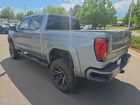 Used 2024 GMC Sierra 1500 AT4 w/ Technology Package AWD/4WD image 6