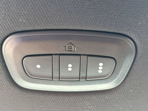 Used 2022 RAM 1500 Big Horn AWD/4WD image 34