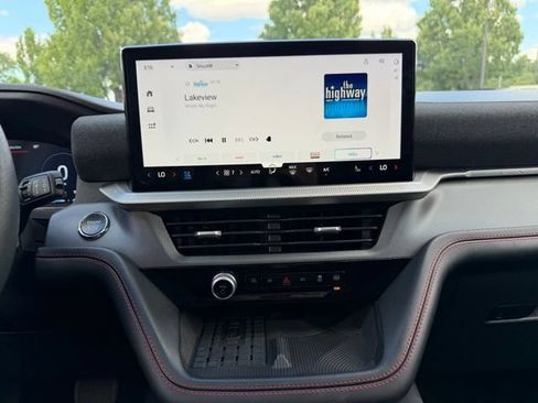 Certified 2025 Ford Explorer ST w/ Sun And Sound Package AWD/4WD image 17