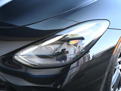 Used 2025 Mercedes-Benz AMG GT 55 image 8