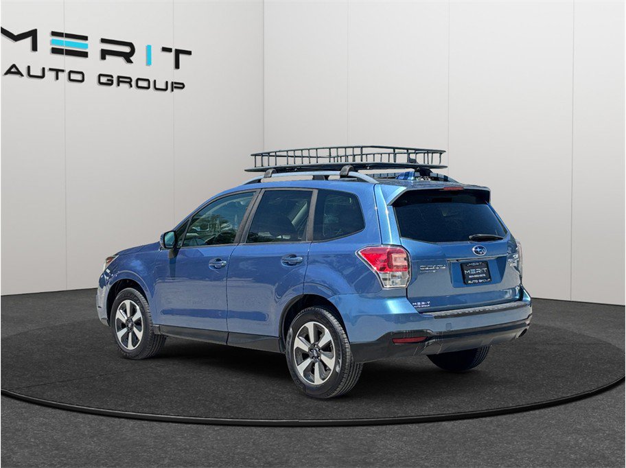 Used 2017 Subaru Forester 2.5i Premium AWD/4WD image 7