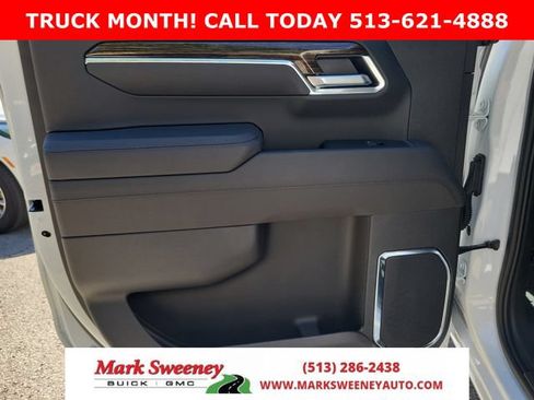 Used 2025 GMC Sierra 1500 Elevation AWD/4WD image 31