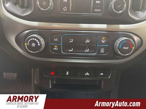 Used 2022 Chevrolet Colorado LT w/ LT Convenience Package image 18