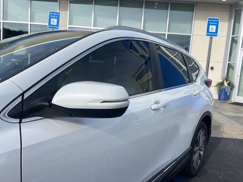 Used 2022 Honda CR-V Touring image 14