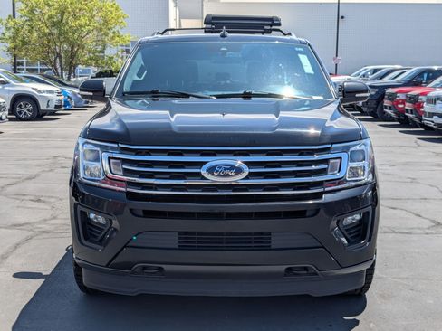 Used 2020 Ford Expedition XLT w/ Equipment Group 202A AWD/4WD image 11