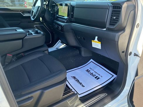 New 2026 Chevrolet Silverado 1500 LT AWD/4WD image 34