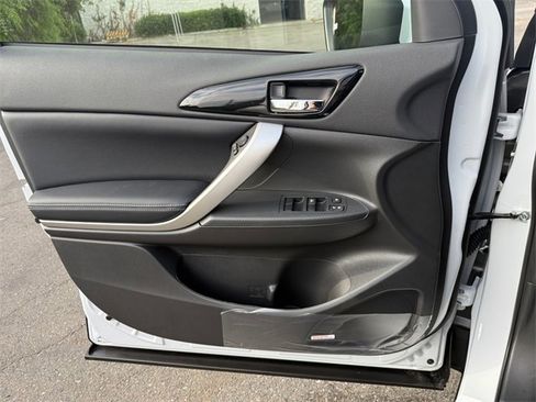 New 2026 Mitsubishi Eclipse Cross SE image 11