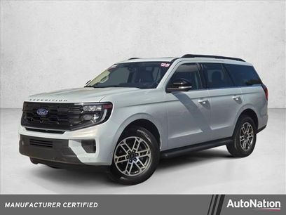 Used 2025 Ford Expedition Active