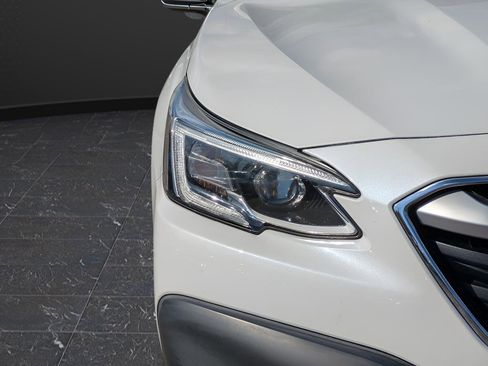 Used 2020 Subaru Outback Touring XT AWD/4WD image 9