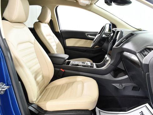 Used 2023 Ford Edge SEL w/ Convenience Package image 10