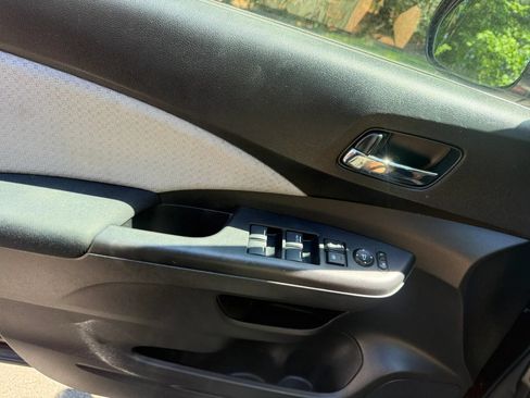 Used 2015 Honda CR-V EX image 25
