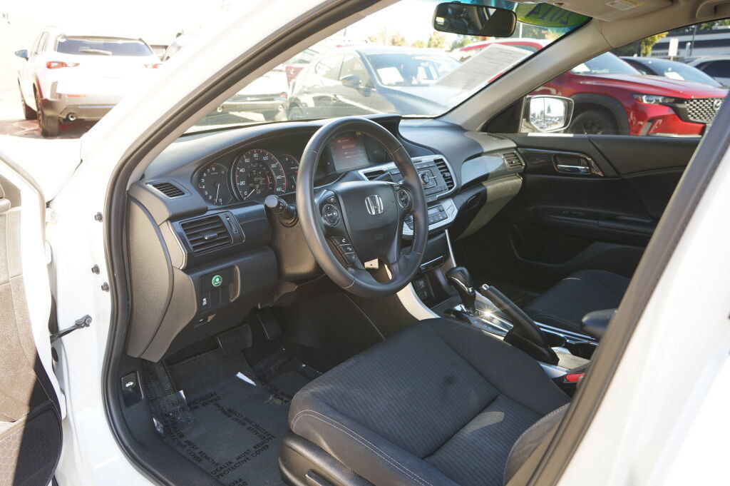 Used 2014 Honda Accord Sport image 14