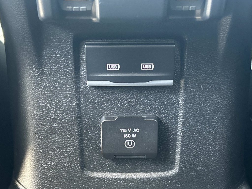 Used 2026 Jeep Wrangler Unlimited Rubicon AWD/4WD image 17