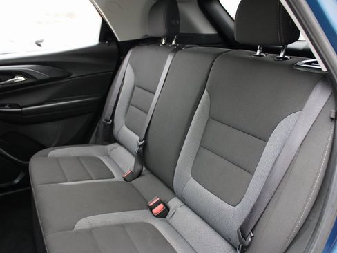 Used 2021 Chevrolet TrailBlazer LT w/ Sun and Liftgate Package image 22