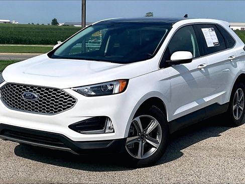 Certified 2024 Ford Edge SEL w/ Convenience Package AWD/4WD image 7