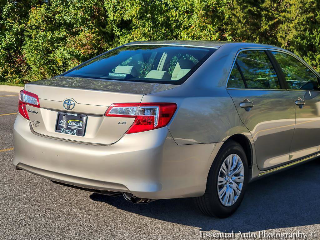 Used 2013 Toyota Camry LE FWD image 6